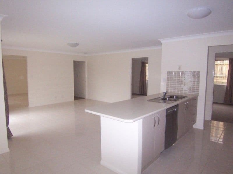 1 Oakwood Road, WARNER QLD 4500, Warner - Thumbnail 4