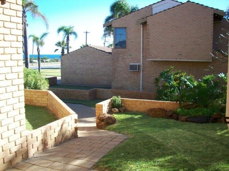 2/198 Chapman Road, GERALDTON WA 6530, Geraldton - Thumbnail 3