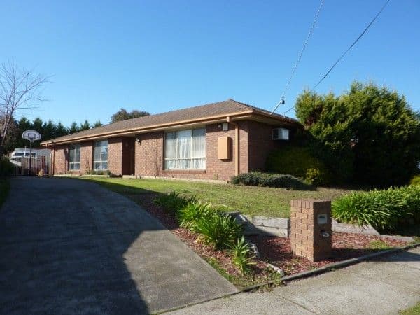 4 Currawong Drive, CARRUM DOWNS VIC 3201, Carrum Downs - Image 1