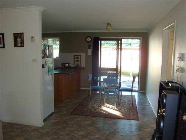 18 Koorin Drive, WARANA QLD 4575, Warana - Thumbnail 4