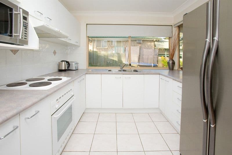 5 Yale Circuit, FOREST LAKE QLD 4078, Forest Lake - Thumbnail 2