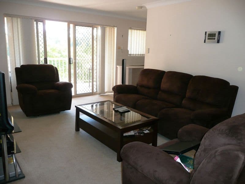 46 Robinson Street, COORPAROO QLD 4151, Coorparoo - Thumbnail 3