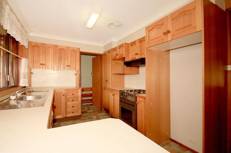17 Geelong Road, ENGADINE NSW 2233, Engadine - Thumbnail 3