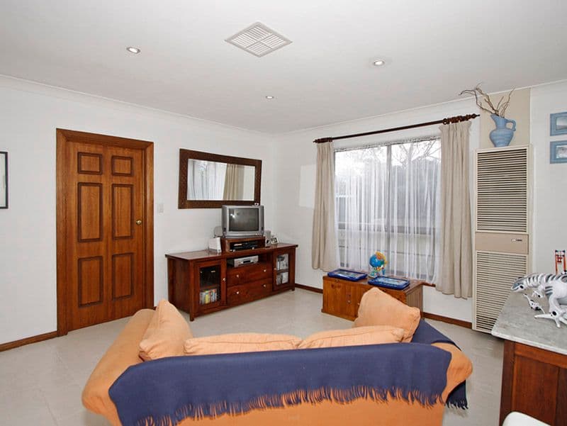 13 Young Avenue, PORT NOARLUNGA SA 5167, Port Noarlunga - Thumbnail 5