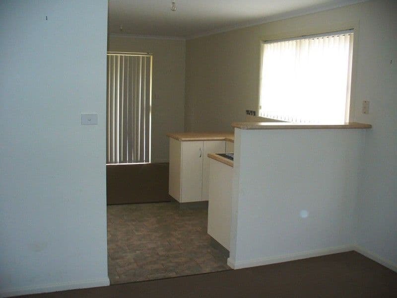 34 Henty Close, OLD BEACH TAS 7017, Old Beach - Thumbnail 8