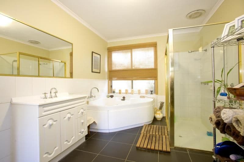 4 Currawong Court, LARA VIC 3212, Lara - Thumbnail 6