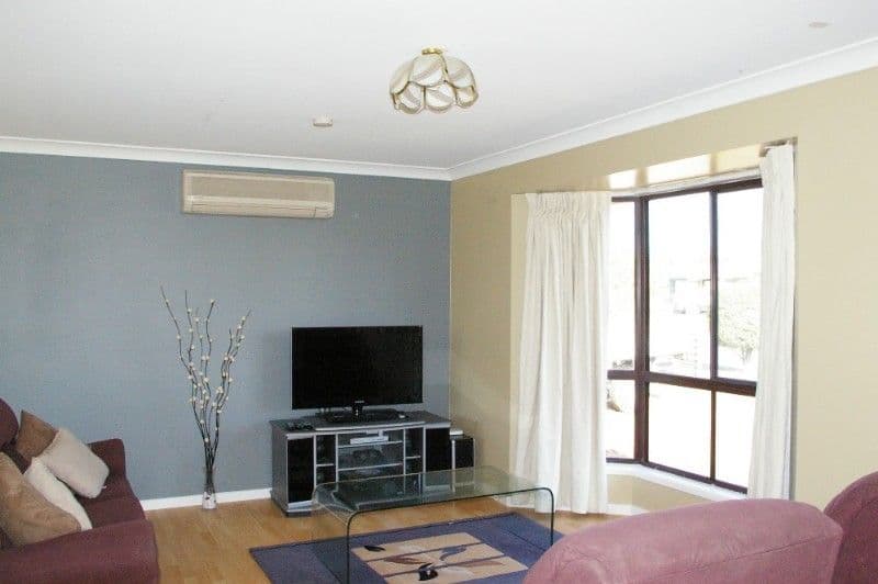 9 Major Street, DECEPTION BAY QLD 4508, Deception Bay - Thumbnail 2