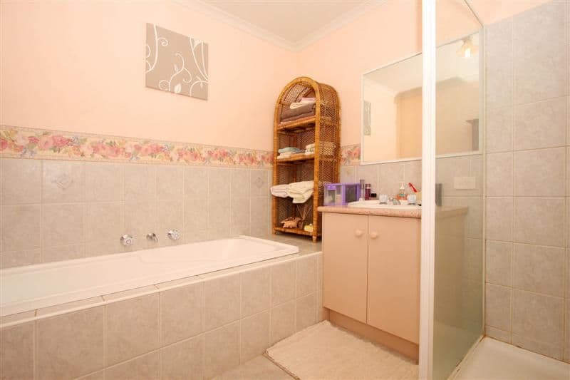 4-6 Joseph Drive, HILLSIDE VIC 3037, Hillside - Thumbnail 6