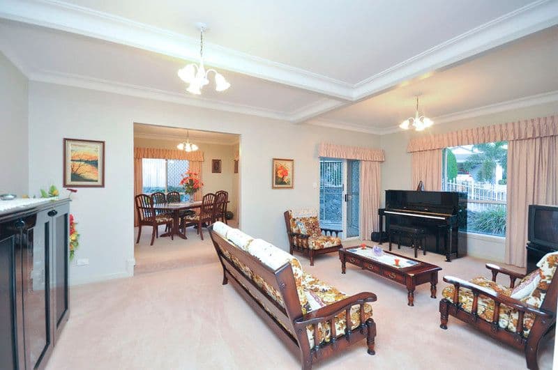 12 Jefferson Place, STRETTON QLD 4116, Stretton - Thumbnail 5