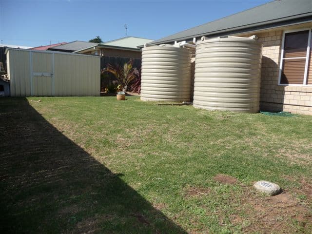 16 Fay Court, KEARNEYS SPRING QLD 4350, Kearneys Spring - Thumbnail 6