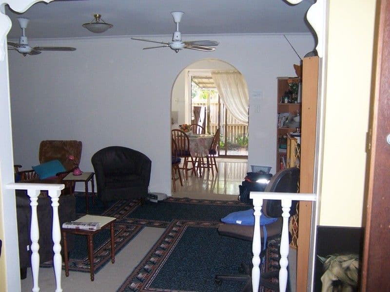 49 Anchusa Street, KINGSTON QLD 4114, Kingston - Thumbnail 5