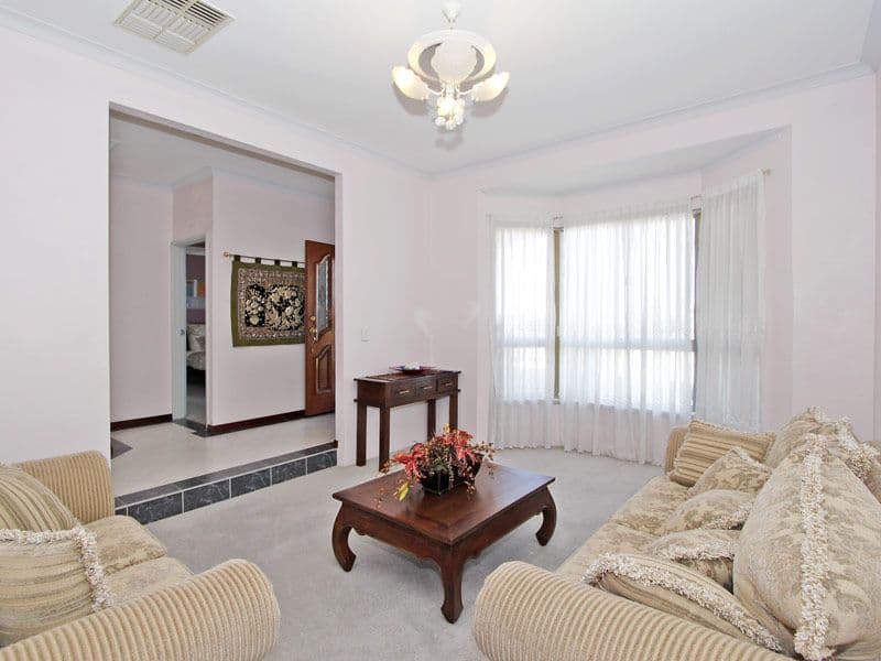 44 Bloodwood Drive, MARANGAROO WA 6064, Marangaroo - Thumbnail 5