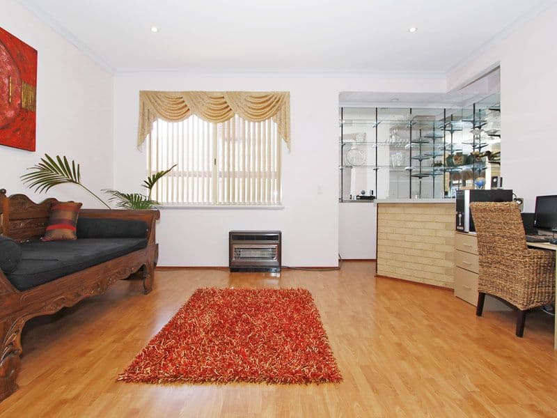 44 Bloodwood Drive, MARANGAROO WA 6064, Marangaroo - Thumbnail 3