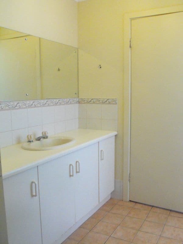 15 Shearwater Place, NOARLUNGA DOWNS SA 5168, Noarlunga Downs - Thumbnail 6