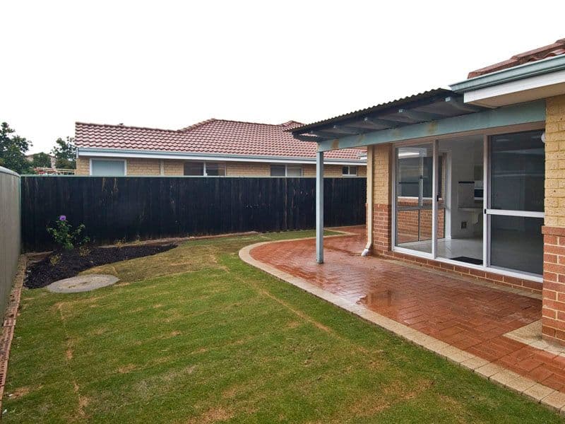 4 Norn Close, SOUTH GUILDFORD WA 6055, South Guildford - Thumbnail 2
