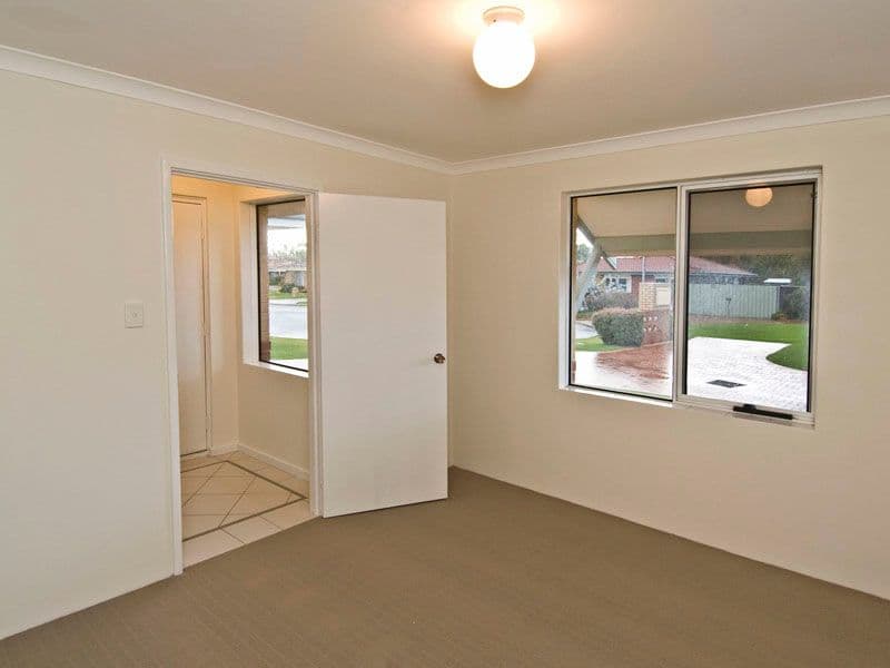 4 Norn Close, SOUTH GUILDFORD WA 6055, South Guildford - Thumbnail 7