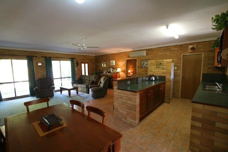 37 Bligh St, Gympie, QLD, 4570, Gympie - Thumbnail 3