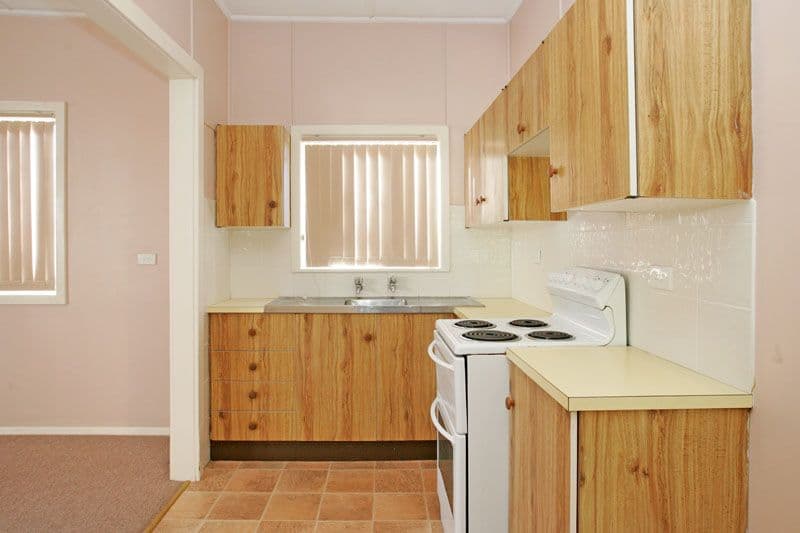 34 Bass Avenue, KILLARNEY VALE NSW 2261, Killarney Vale - Thumbnail 6