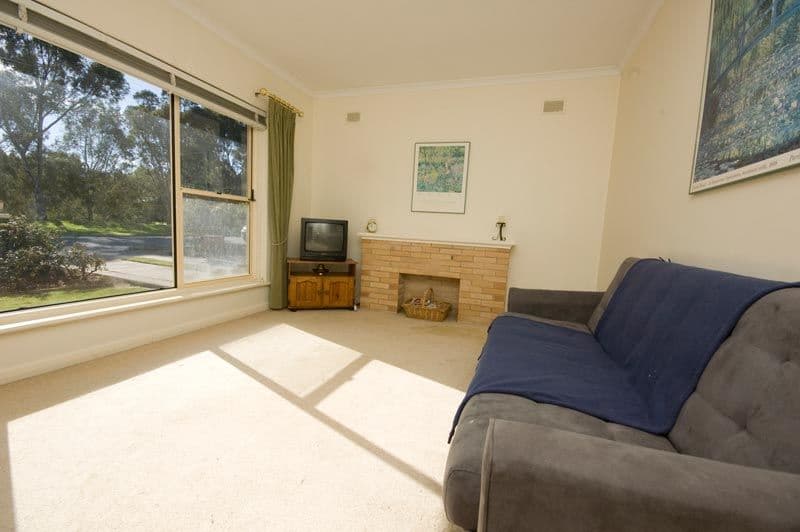 15/10-12 Spendelove Avenue, Southport, QLD, 4215, Southport - Thumbnail 4