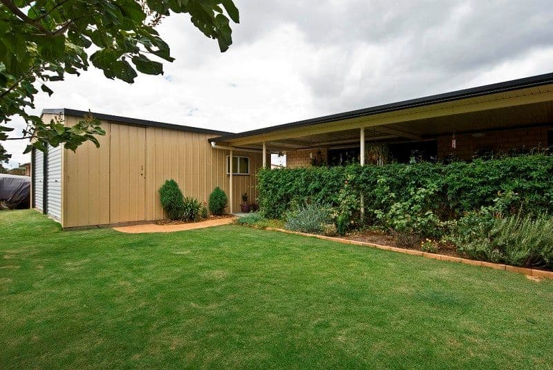 7  Shannon Court, OAKEY QLD 4401, Oakey - Thumbnail 4
