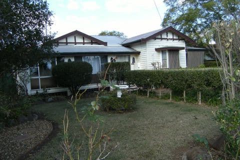 28 Briggs, PITTSWORTH QLD 4356, Pittsworth - Image 1