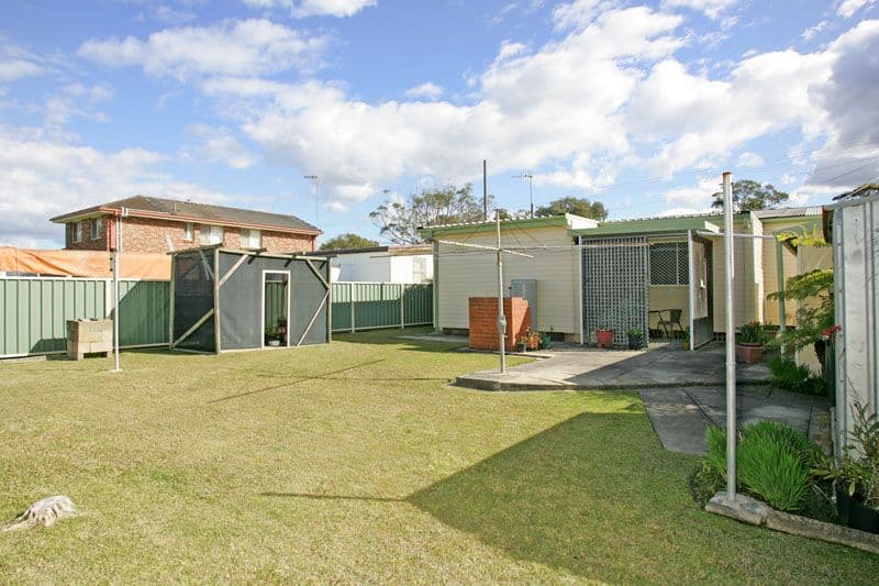 28 Tasman Avenue, KILLARNEY VALE NSW 2261, Killarney Vale - Thumbnail 5