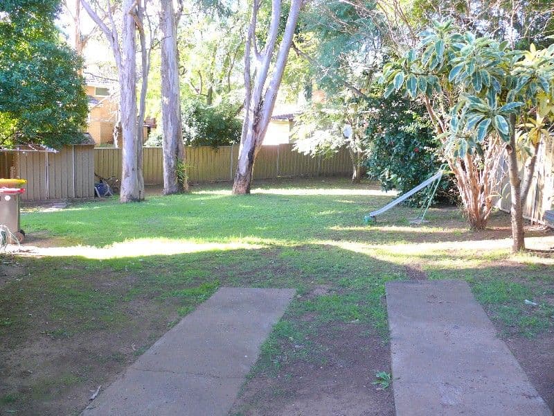 17 Lurnea Avenue, GEORGES HALL NSW 2198, Georges Hall - Thumbnail 6
