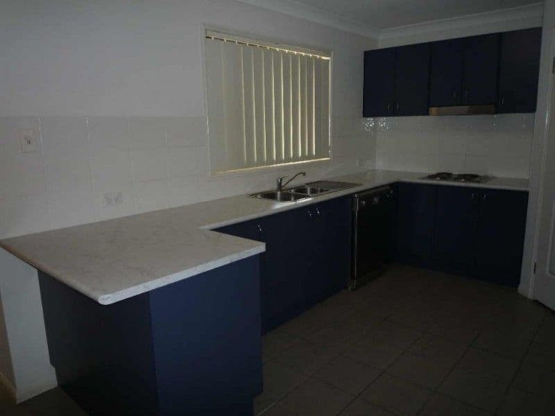 50 Codrington Circuit, PACIFIC PINES QLD 4211, Pacific Pines - Thumbnail 3