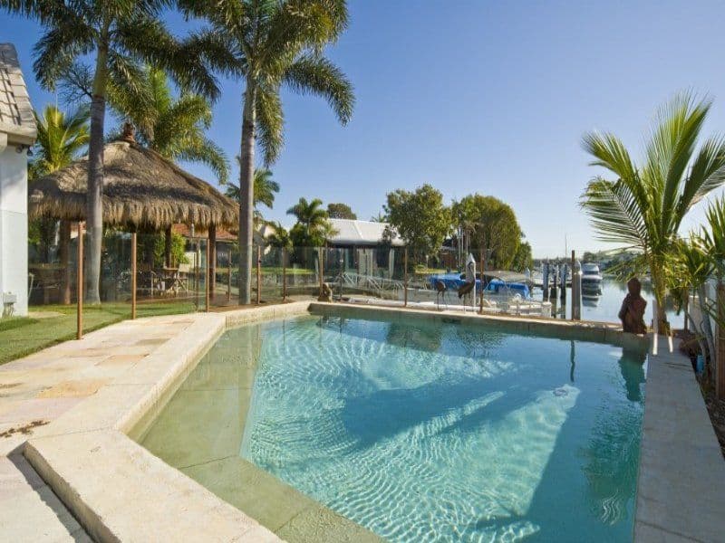 7 Jennifer Avenue, RUNAWAY BAY QLD 4216, Runaway Bay - Image 1
