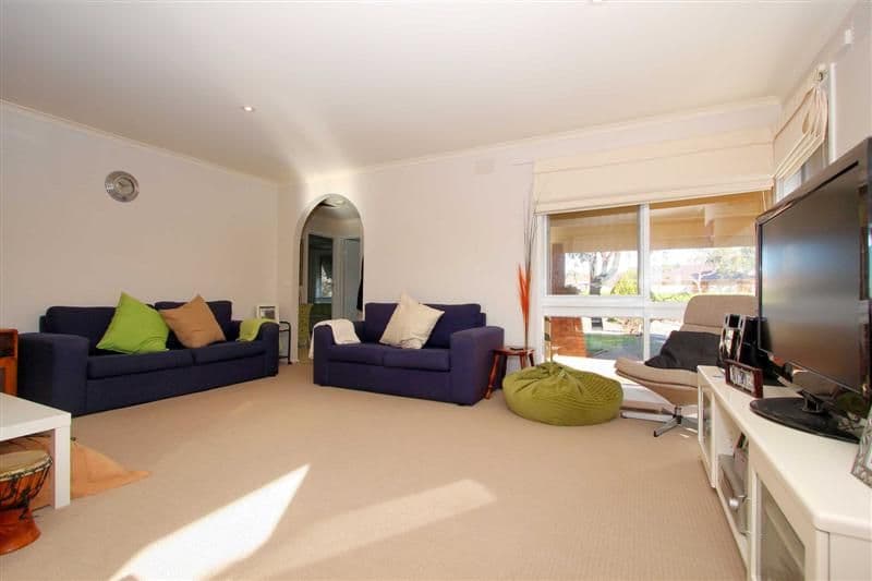 8 Narong Place, KEILOR DOWNS VIC 3038, Keilor Downs - Thumbnail 6