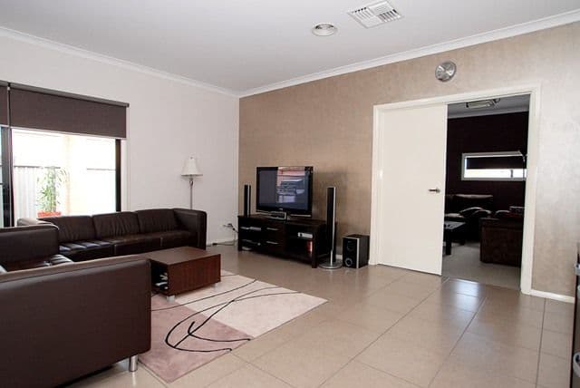 2 Stroud Glen, TARNEIT VIC 3029, Tarneit - Thumbnail 4