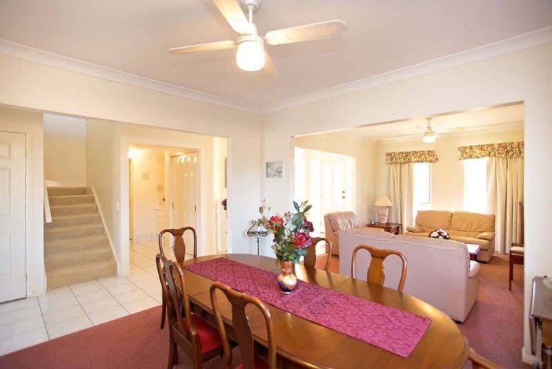 4 Honeybee Place, UPPER KEDRON QLD 4055, Upper Kedron - Thumbnail 2