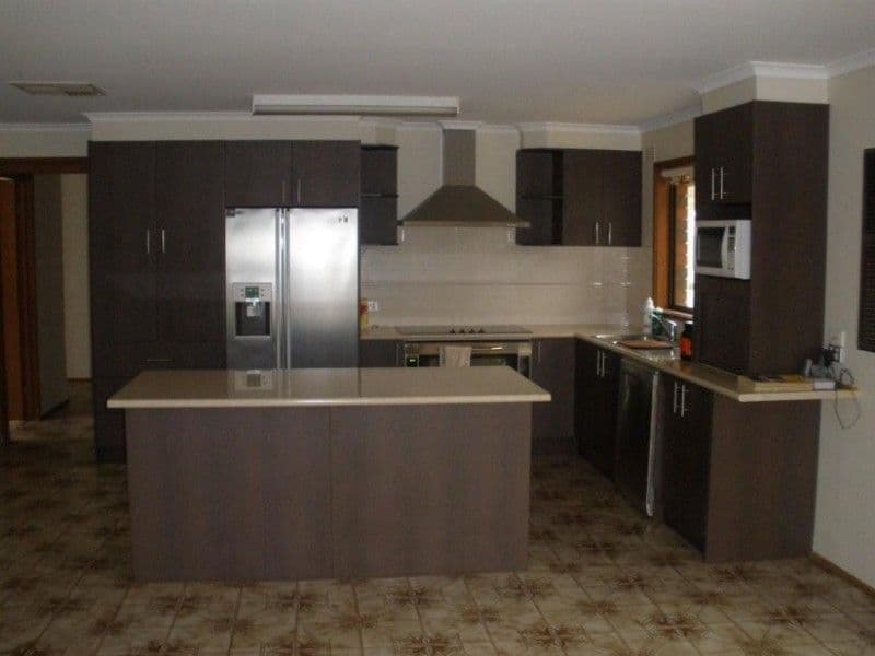 53 Queen Street, ROCHESTER VIC 3561, Rochester - Thumbnail 4
