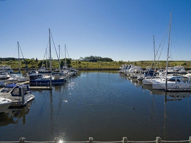 41 John Lund Drive, HOPE ISLAND QLD 4212, Hope Island - Thumbnail 2