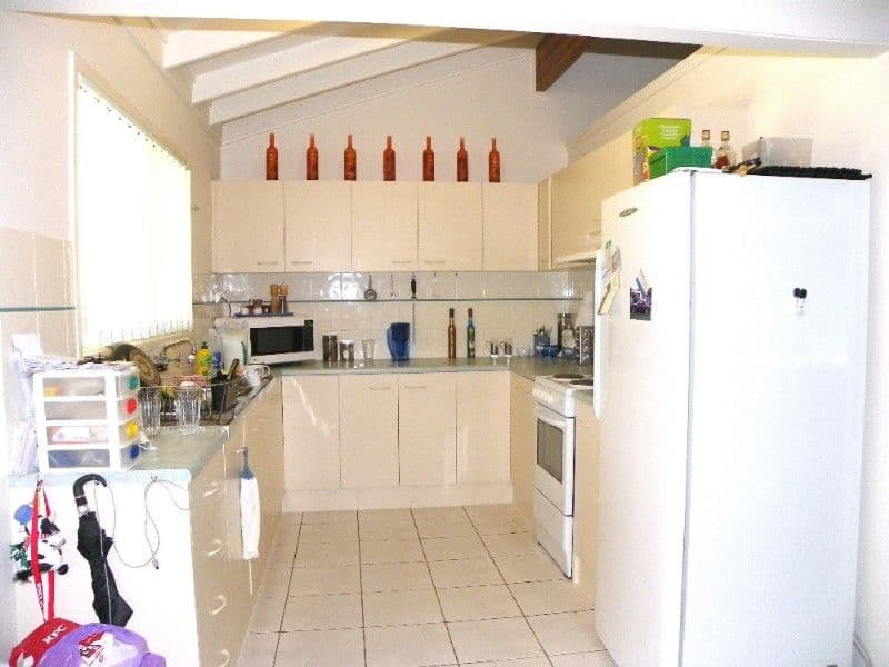 36 Catani Place, Helensvale, QLD, 4212, Helensvale - Thumbnail 2