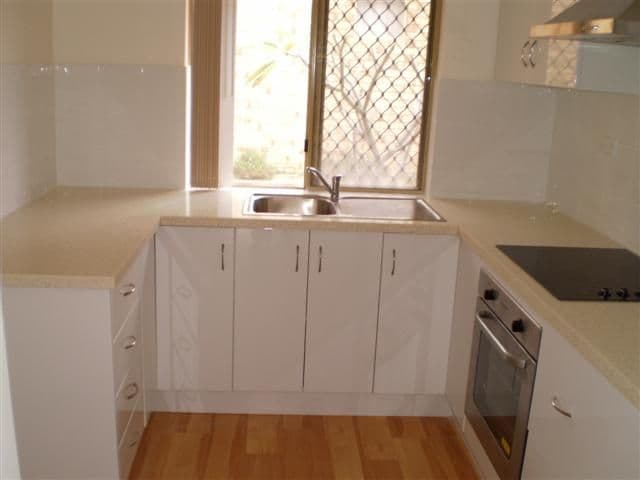 11 Petterson Avenue, SAMSON WA 6163, Samson - Thumbnail 2