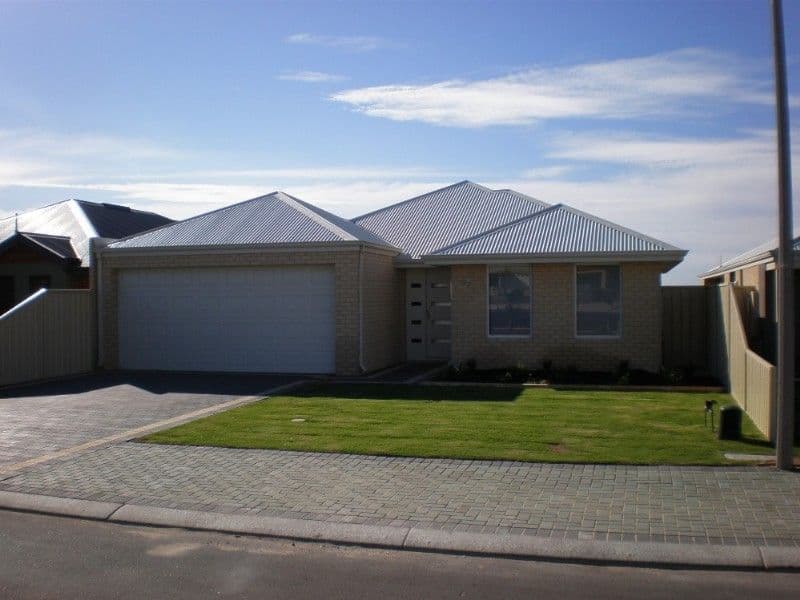 b/7 Wanda Circle, GERALDTON WA 6530, Geraldton - Image 1
