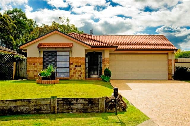 31 Enderbury Crescent, PACIFIC PINES QLD 4211, Pacific Pines - Thumbnail 3
