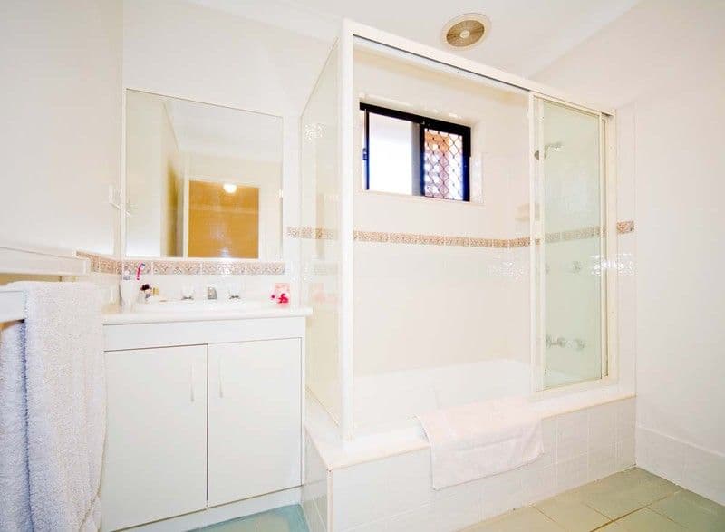 139 Jones Road, CARINA HEIGHTS QLD 4152, Carina Heights - Thumbnail 8