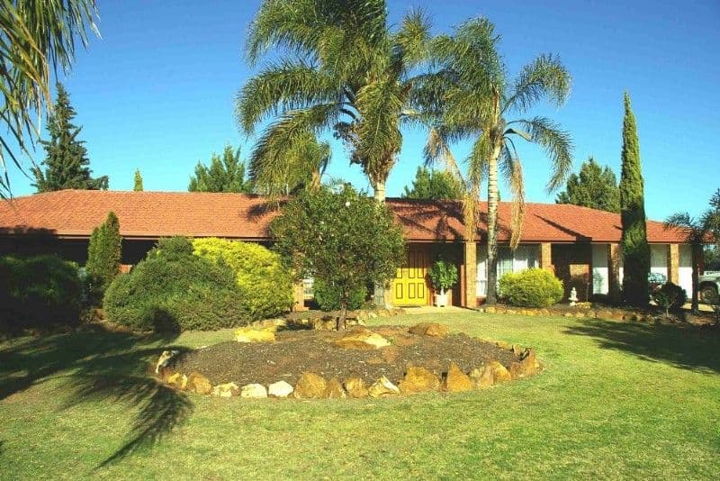 100 Ral Ral Avenue, RENMARK SA 5341, Renmark - Image 1