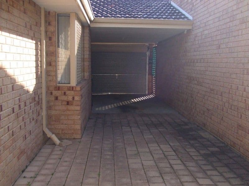 16/6 Lester Court, THORNLIE WA 6108, Thornlie - Thumbnail 3