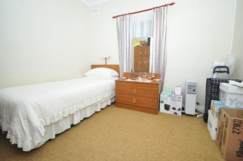 1/5 Enid Avenue, Southport, QLD, 4215, Southport - Thumbnail 6