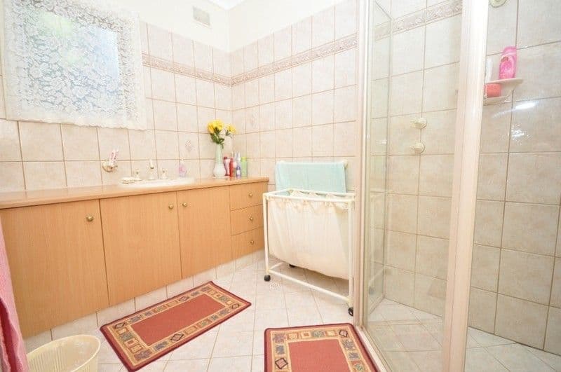 1/5 Enid Avenue, Southport, QLD, 4215, Southport - Thumbnail 7