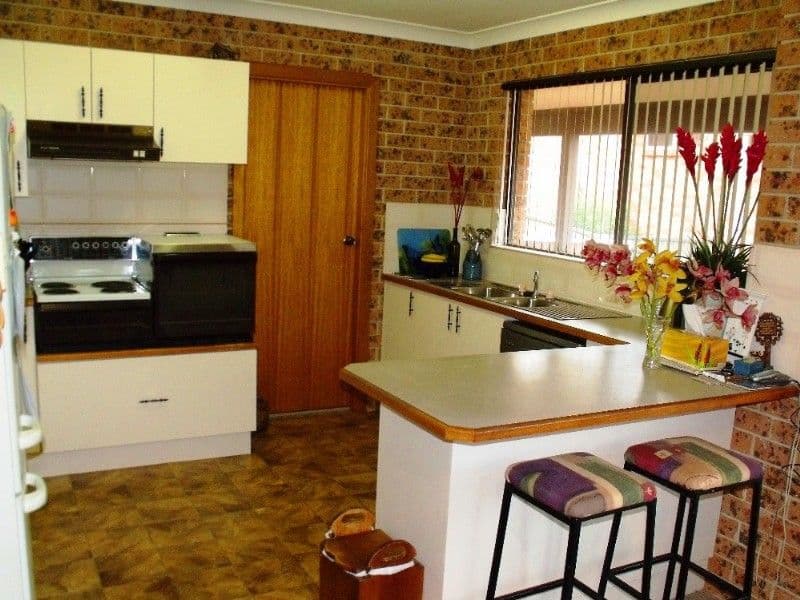 6-7 Augusta Place, MOLLYMOOK NSW 2539, Mollymook Beach - Thumbnail 5