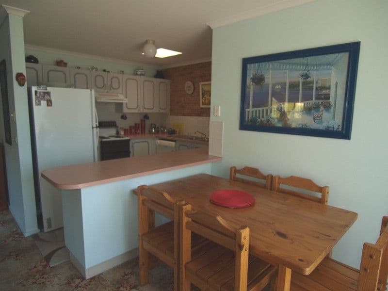 1 Erave Avenue, Runaway Bay, QLD, 4216, Runaway Bay - Thumbnail 5