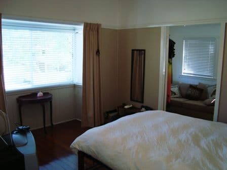 13 Curtis Street, NORMAN PARK QLD 4170, Norman Park - Thumbnail 6