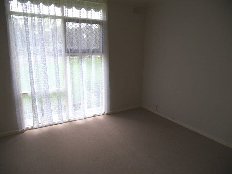 9 Balwyn Court, Arundel, QLD, 4214, Arundel - Thumbnail 5