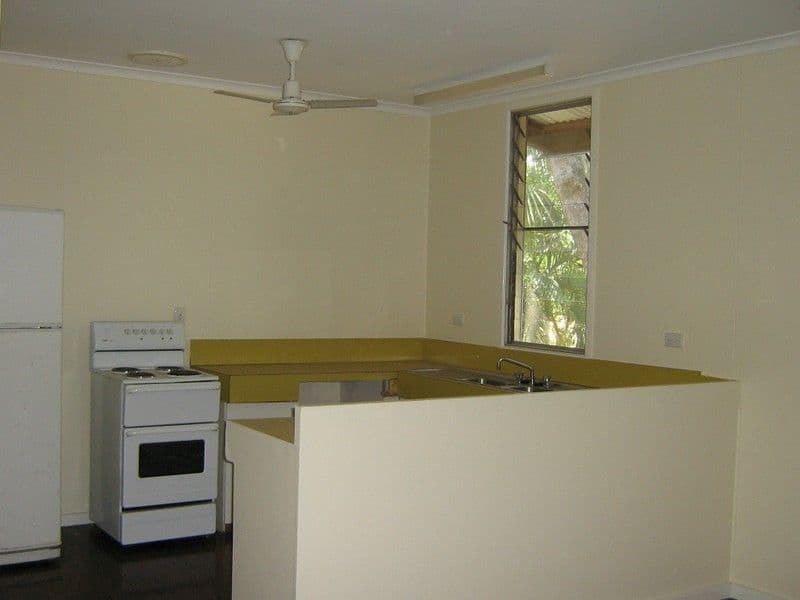 20 Henbury Avenue, WANGURI NT 0810, Wanguri - Thumbnail 3