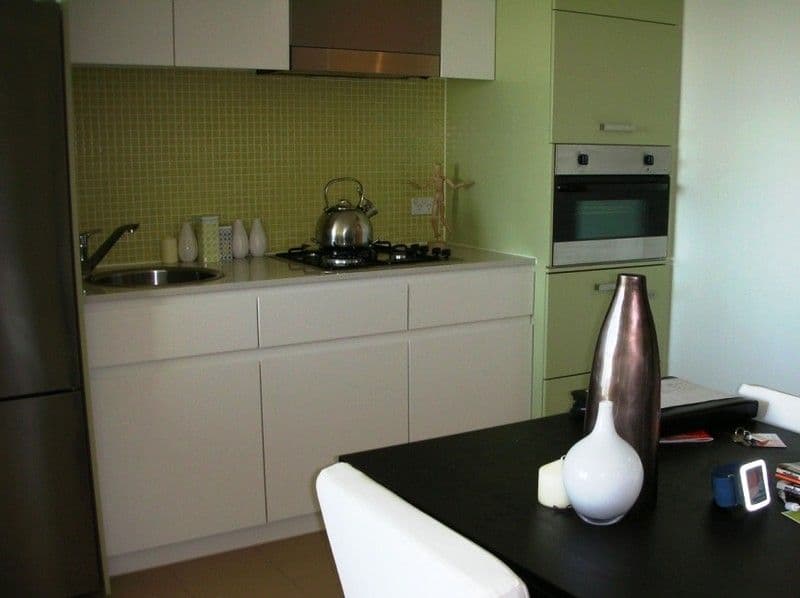 Apartment 1105 Liberty Towers (Colley Terrace), GLENELG SA 5045, Glenelg - Thumbnail 2