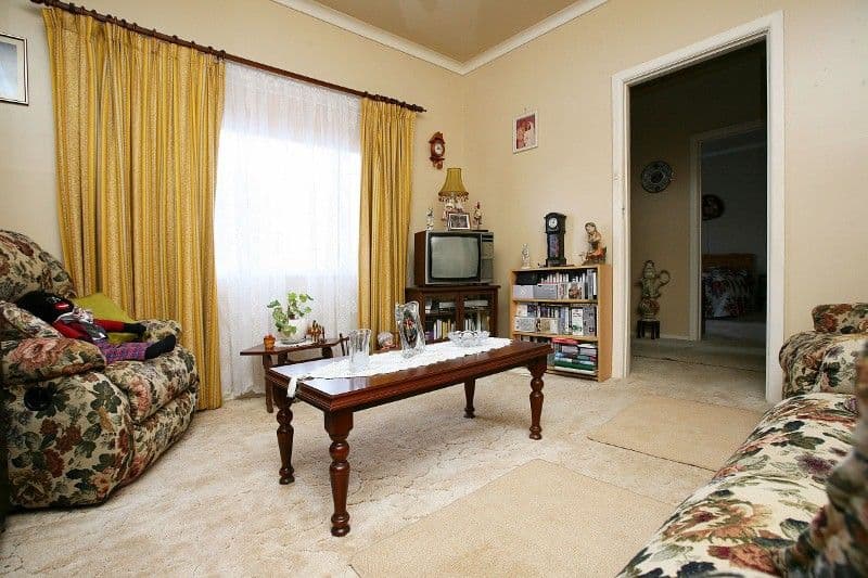 24 Montasell Avenue, DEER PARK VIC 3023, Deer Park - Thumbnail 5